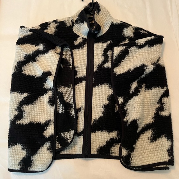 French Connection Houndstooth Black and White Poncho Cape - S/M - Picture 5 of 7